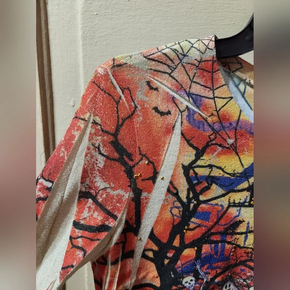 SML Sport 3/4 Sleeve Halloween Fall Bedazzled Graphic Blouse - Picture 3 of 6